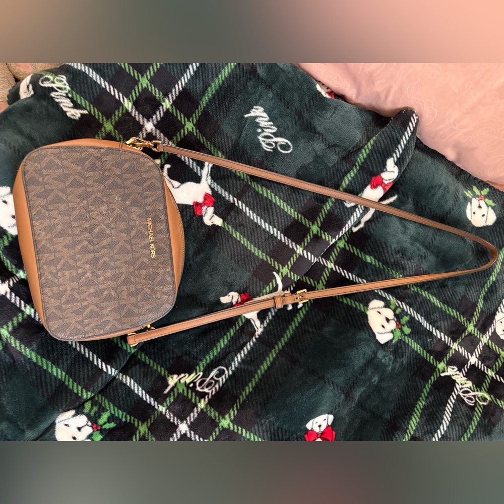 Michael Kors Tan and Gold Crossbody Bag